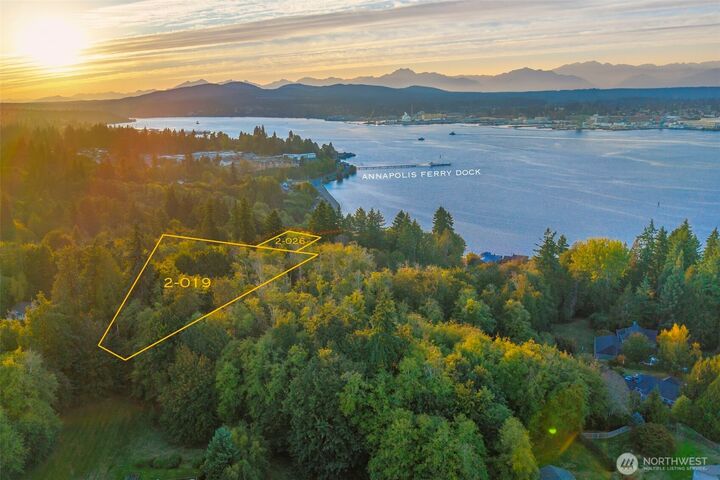 Property Photo:  1160  Beach Drive  WA 98366 