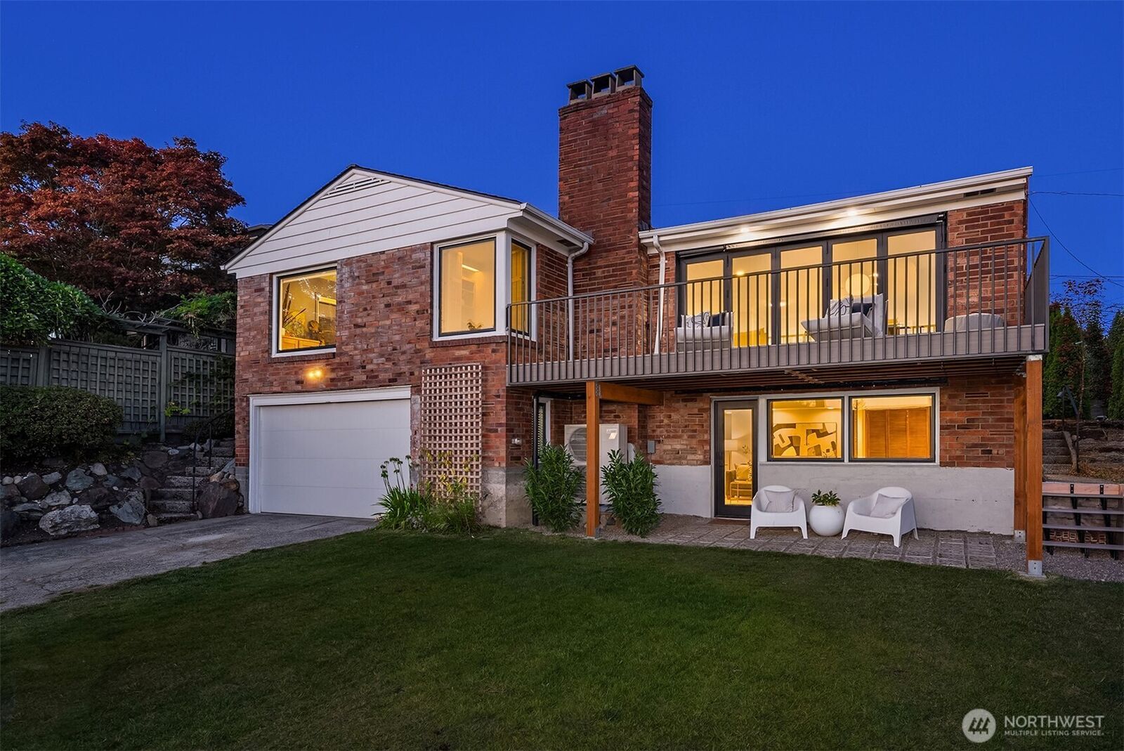 Property Photo: 6225 NE Princeton Way WA 98115