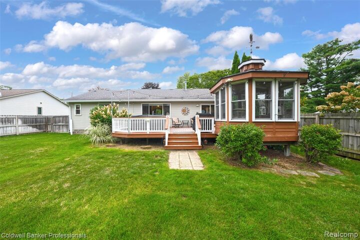 Property Photo:  858 Olive Street  MI 48371 