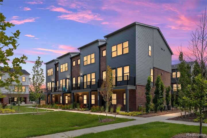 Property Photo: 2152 Evergreen Lane 55 MI 48103
