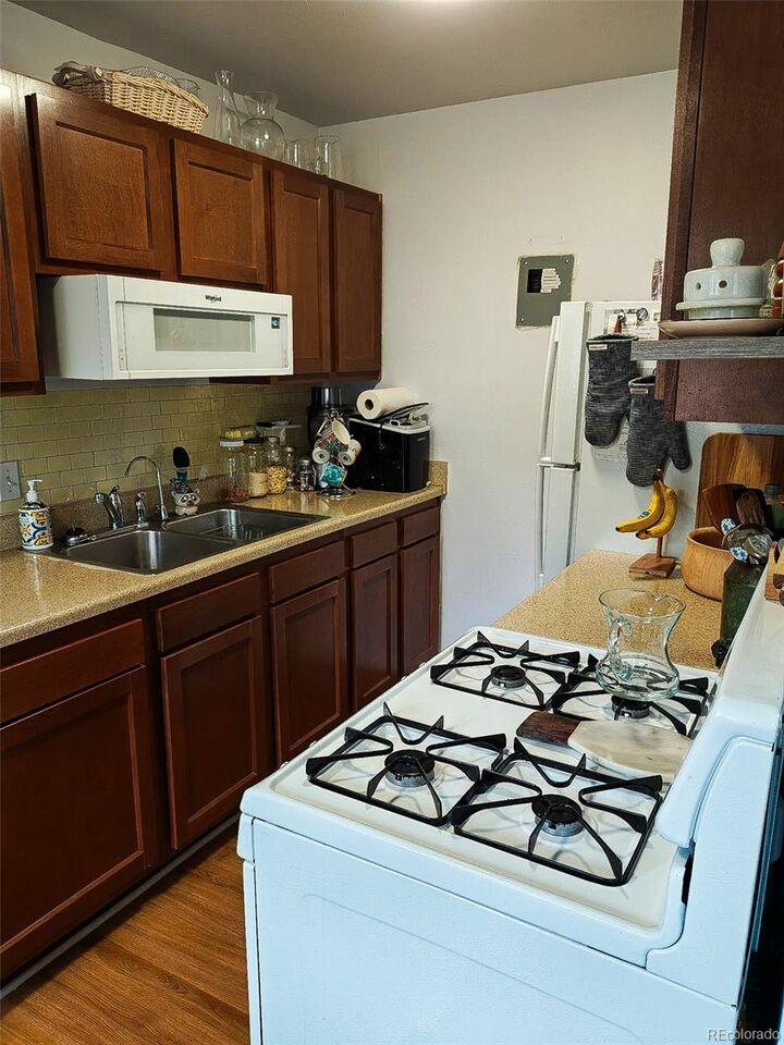 Property Photo:  525 Jackson Street 207  CO 80206 