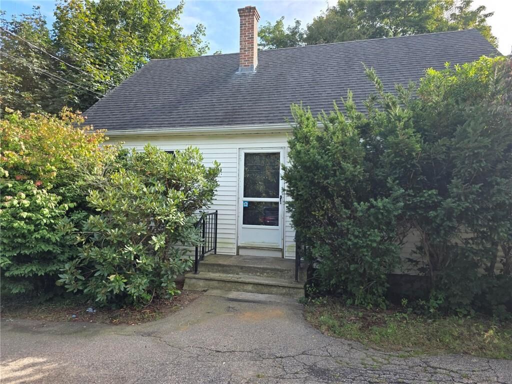 Property Photo:  39 Potter Hill Road  RI 02891 