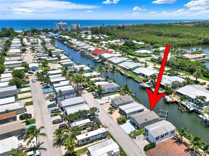 Property Photo:  10851 S Ocean Drive 101  FL 34957 