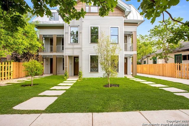 Property Photo:  808 E Carson St 101  TX 78208 