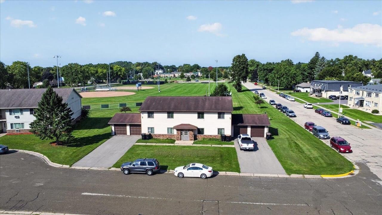 Property Photo:  202 Danbury Court  WI 53532 