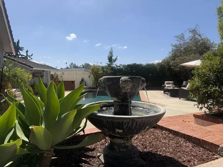 Property Photo:  919 Valley Dr  CA 92084 