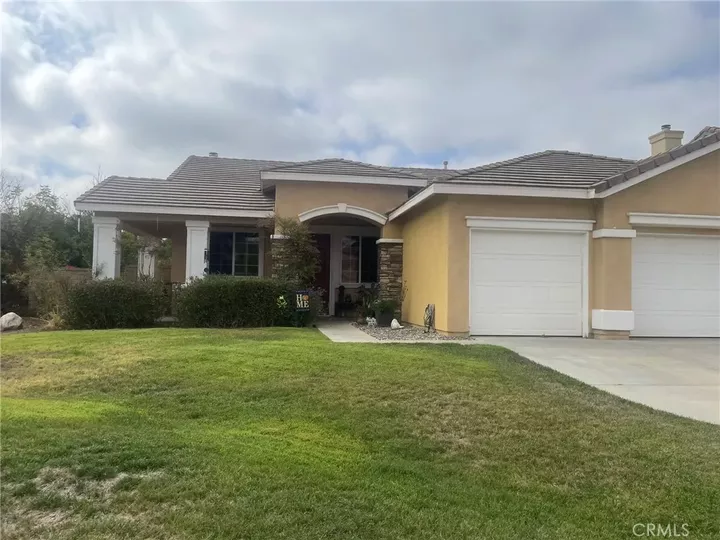 Property Photo:  28823 Sunburst  CA 92584 