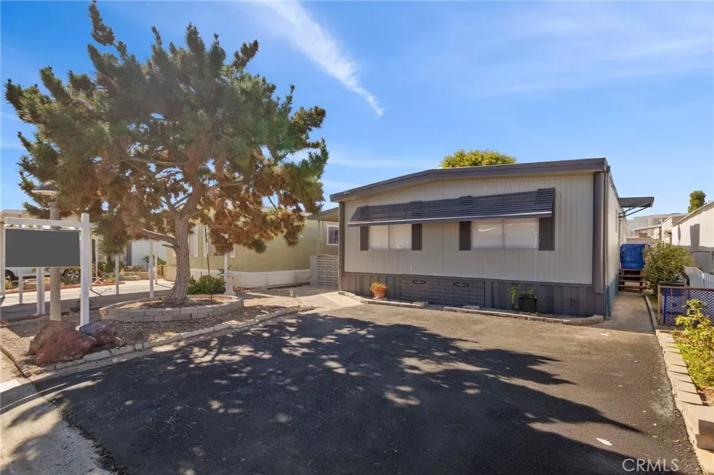 Property Photo:  1001 W Lambert 179  CA 90631 