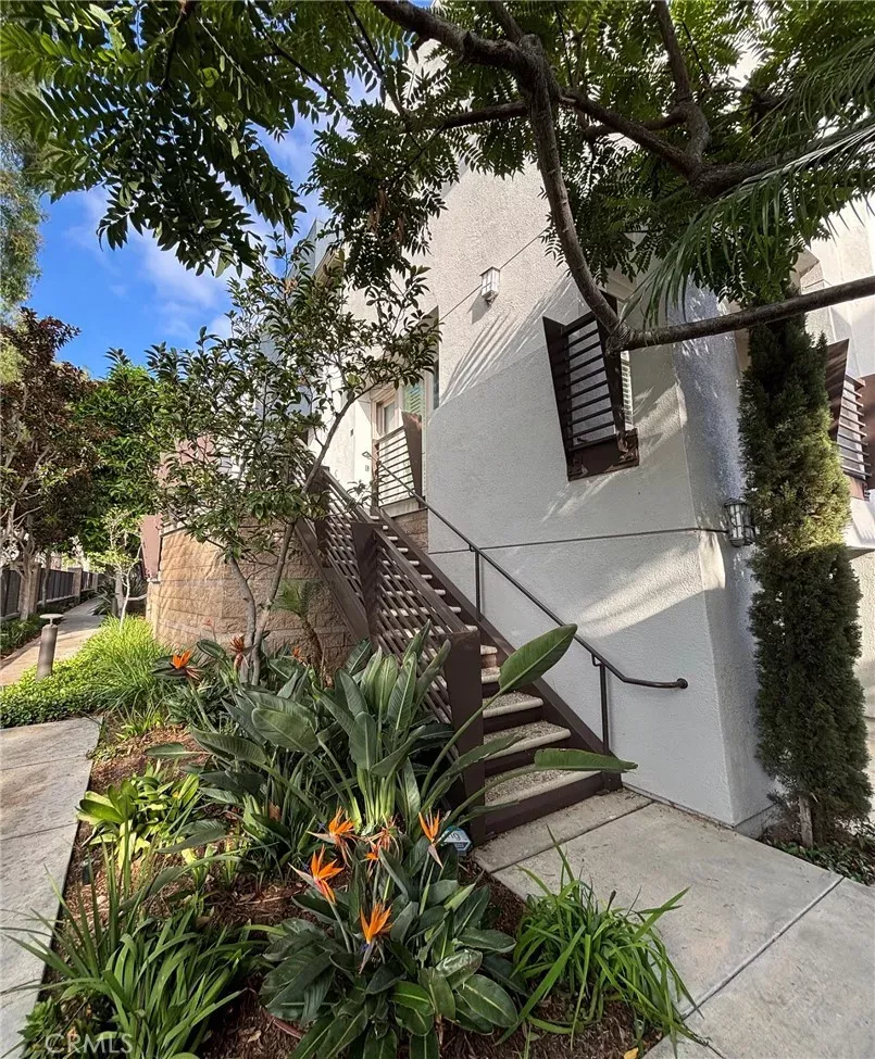 Property Photo:  5510 W 149th Place 16  CA 90250 