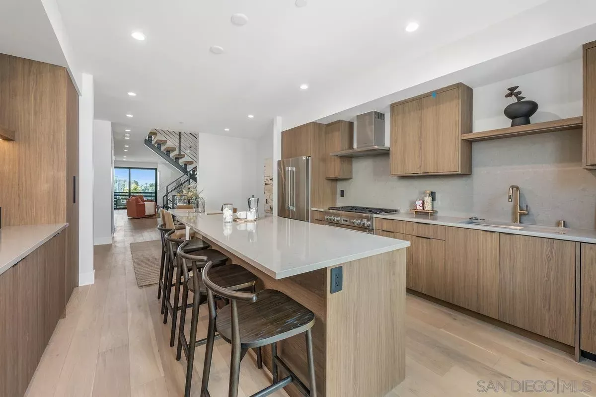 Property Photo: 4220 Tonopah Ave CA 92110