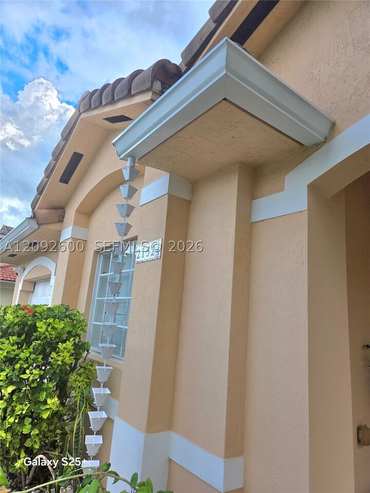 Property Photo:  21524 SW 89th Path  FL 33189 