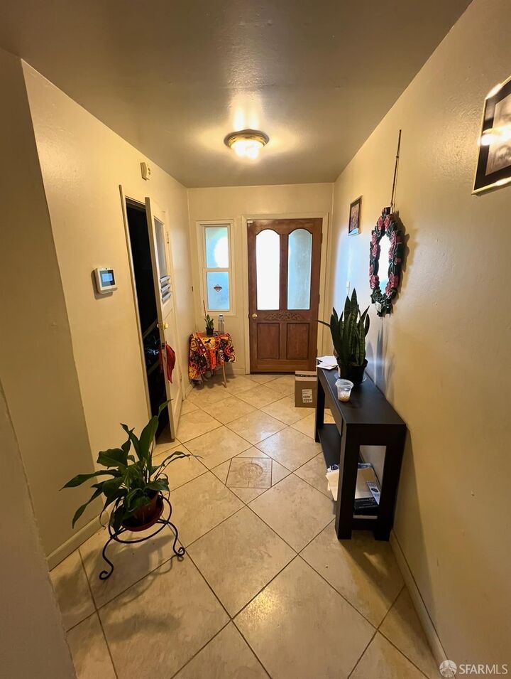 Property Photo:  104 Charter Oak Avenue  CA 94124 