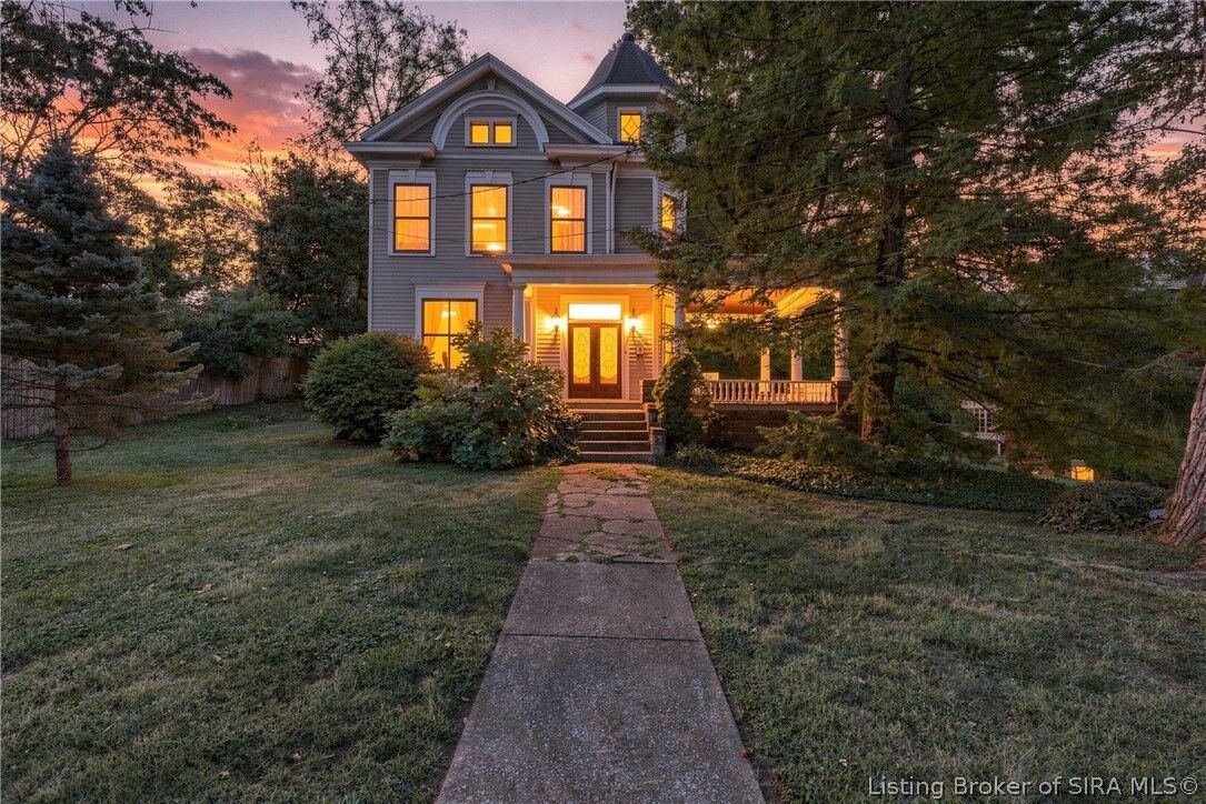 Property Photo: 614 N Capitol Avenue IN 47112