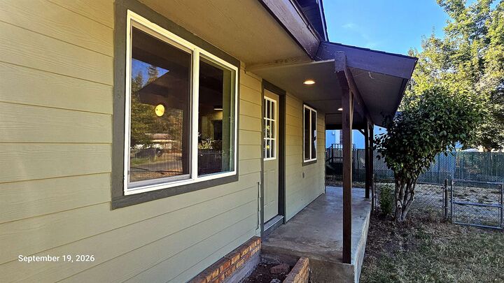 Property Photo:  533 Live Oak Dr  CA 96039 