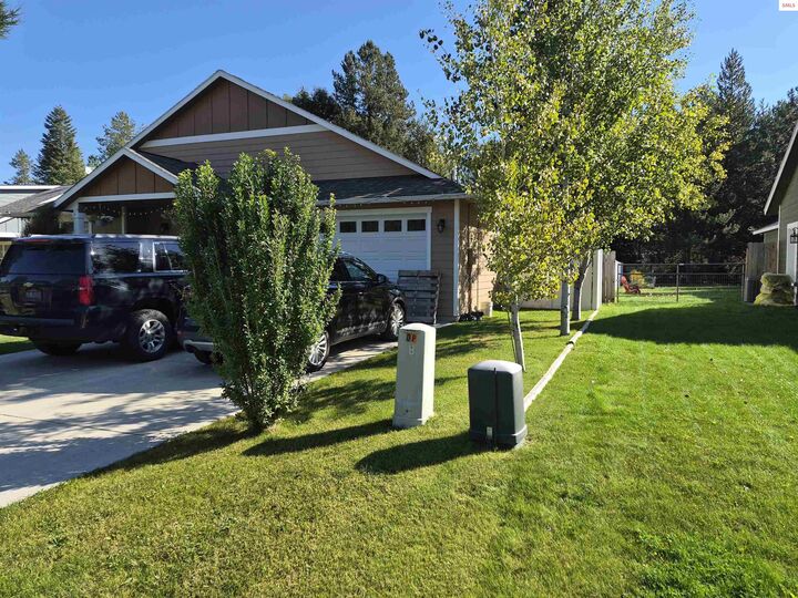 Property Photo:  241 Beverly Dr  ID 83860 