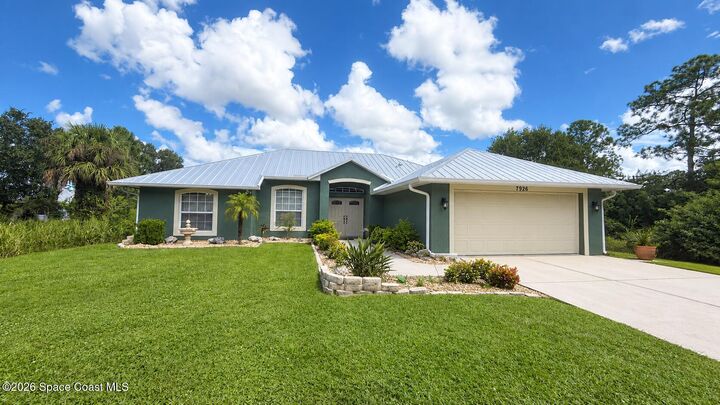 Property Photo:  7926 102nd Avenue  FL 32967 