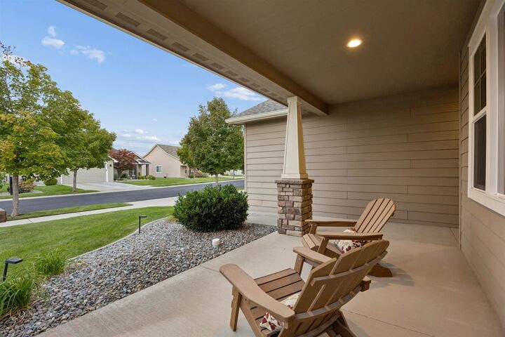 Property Photo:  9322 N Rosebury Ln  WA 99208 