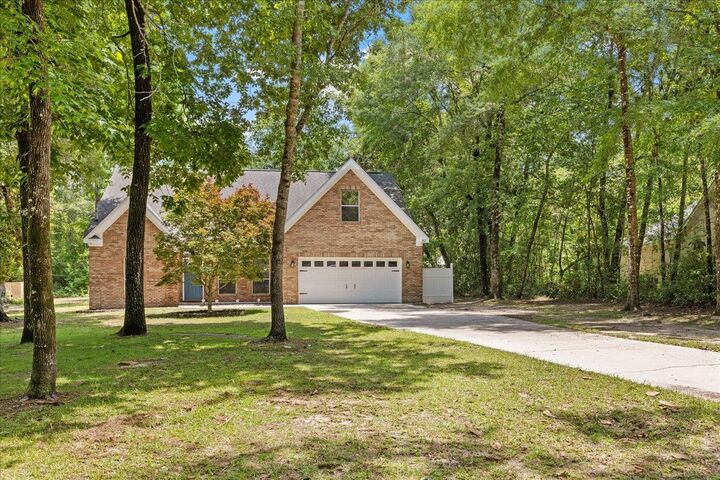 Property Photo:  252 Magnolia Ridge  FL 32327-1111 