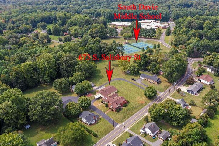 Property Photo:  691 Salisbury Street  NC 27028 