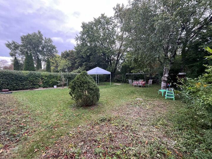 Property Photo:  49 Braddock Road  ON M9W 5H6 