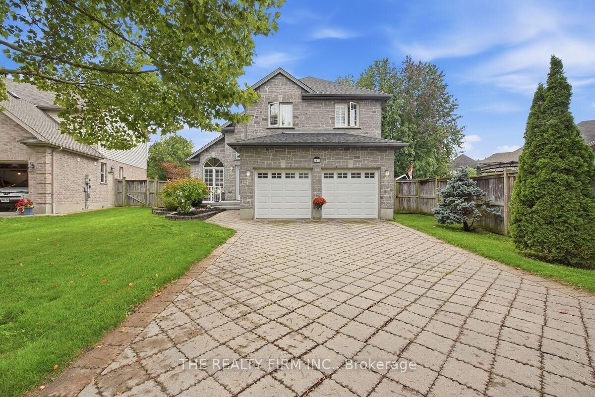 Property Photo:  47 Greyrock Crescent  ON N5Y 6L4 