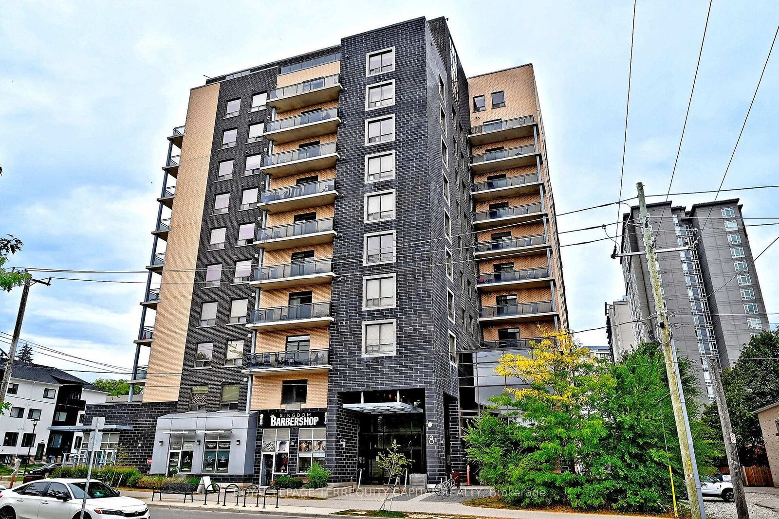 Property Photo:  8 Hickory Street 803  ON N2L 3H6 
