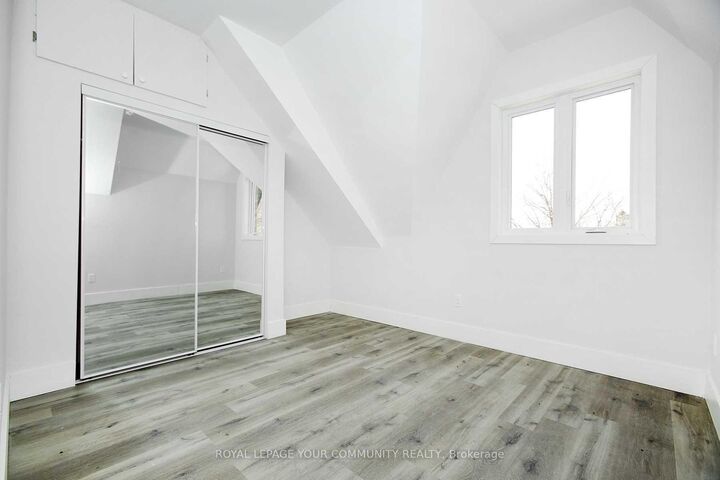 Property Photo:  352 Main Street N 2A  ON L3P 1Z1 
