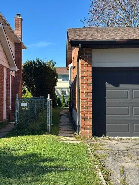 Property Photo: 44 Wellpark Boulevard Bsmt ON M1V 1A5