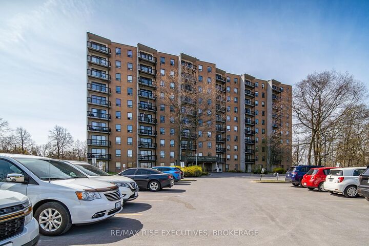 Property Photo: 66 Greenview Drive 710 ON K7M 7C5
