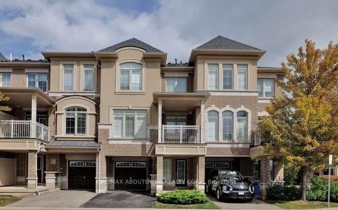 Property Photo:  2435 Greenwich Drive  ON L6M 0S4 