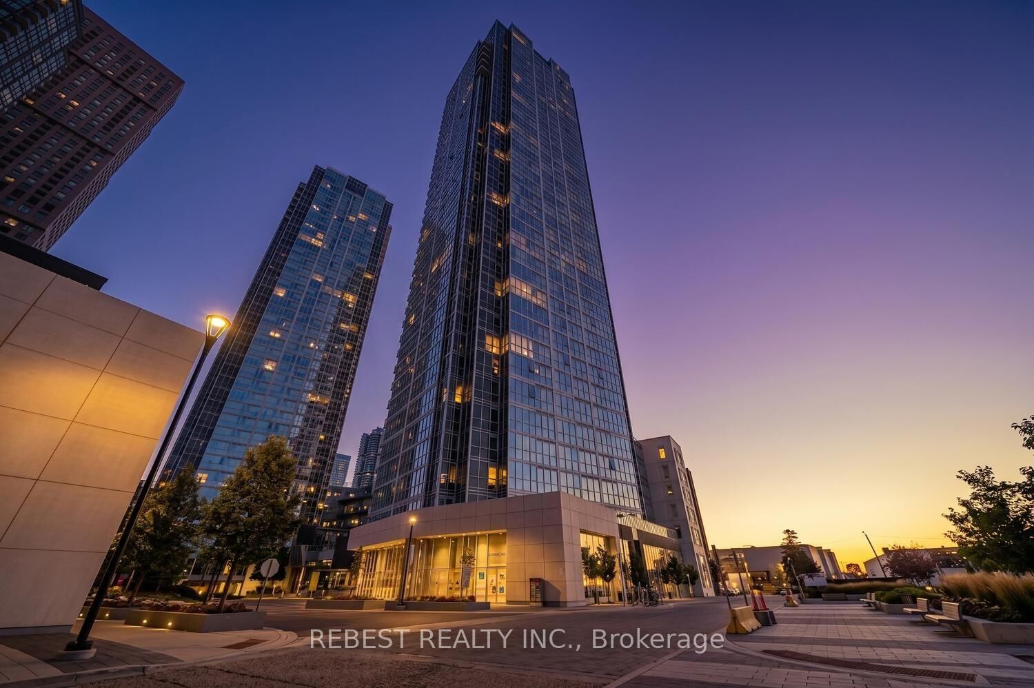 Property Photo: 2908 Highway 7 Road 3608 ON L4K 0K5