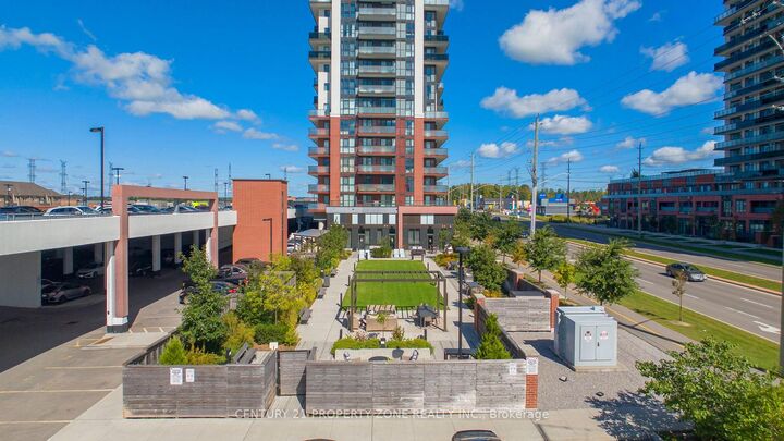 Property Photo:  2550 Simcoe Street N 1015  ON L1L 0R5 