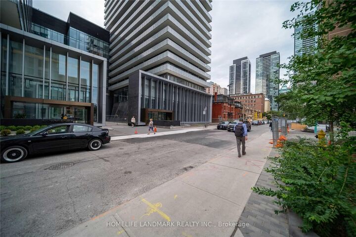 Property Photo:  50 Charles Street E 3705  ON M4Y 0C3 