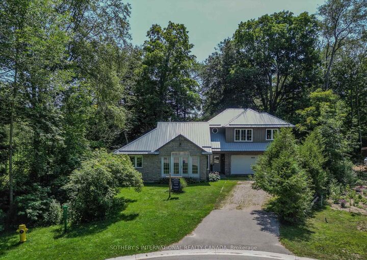 Property Photo:  929 Tanglewood Drive  ON N2Z 2X3 