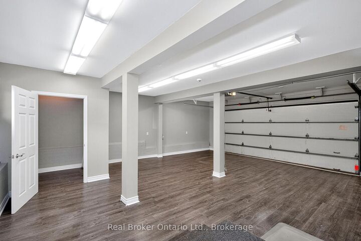 Property Photo: 600 Hugel Avenue 3 ON L4R 1W4