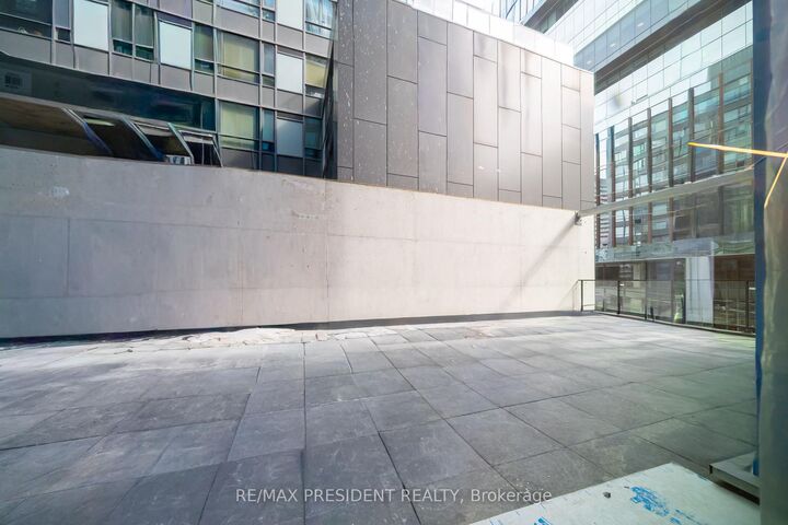 Property Photo:  284 King Street E 201  ON M5A 1K4 