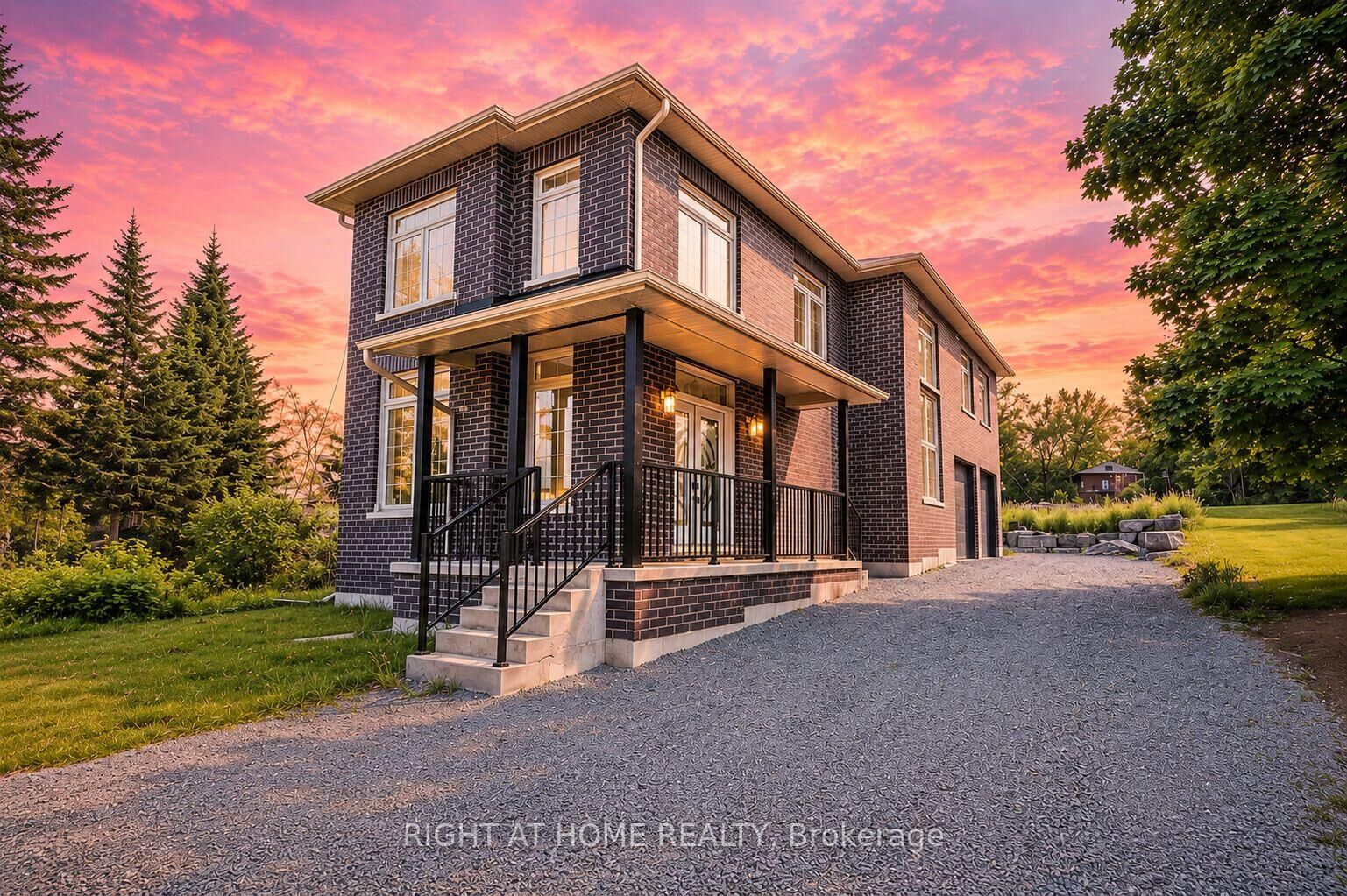 Property Photo:  637 Simcoe Street  ON L0K 1A0 