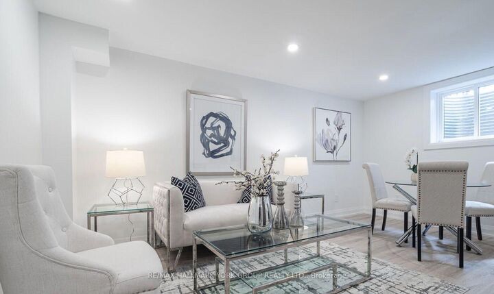 Property Photo:  106 Woodpark Place Basement  ON L3Y 3P6 