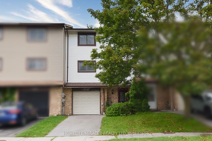 Property Photo:  1338 Brands Court  ON L1V 2V4 