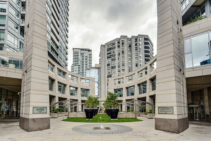 Property Photo: 2191 Yonge Street 910 ON M4S 3H8