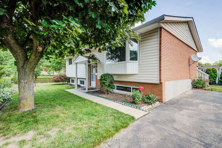 Property Photo: 602 Highpoint Avenue ON N2L 4N1
