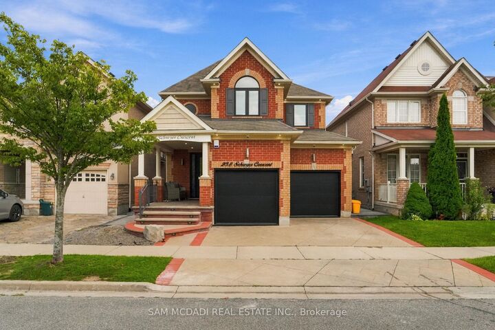 Property Photo:  238 Schreyer Crescent  ON L9T 7B5 