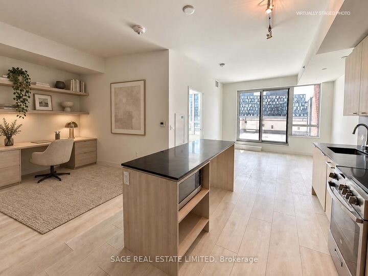 Property Photo:  31 Tippett Road 730  ON M3H 0C8 