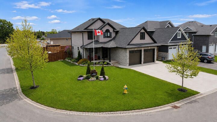 Property Photo:  12 Glenwood Street  ON N5R 0G9 