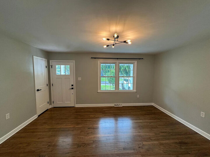 Property Photo: 202 Kershaw Street SE SC 29801