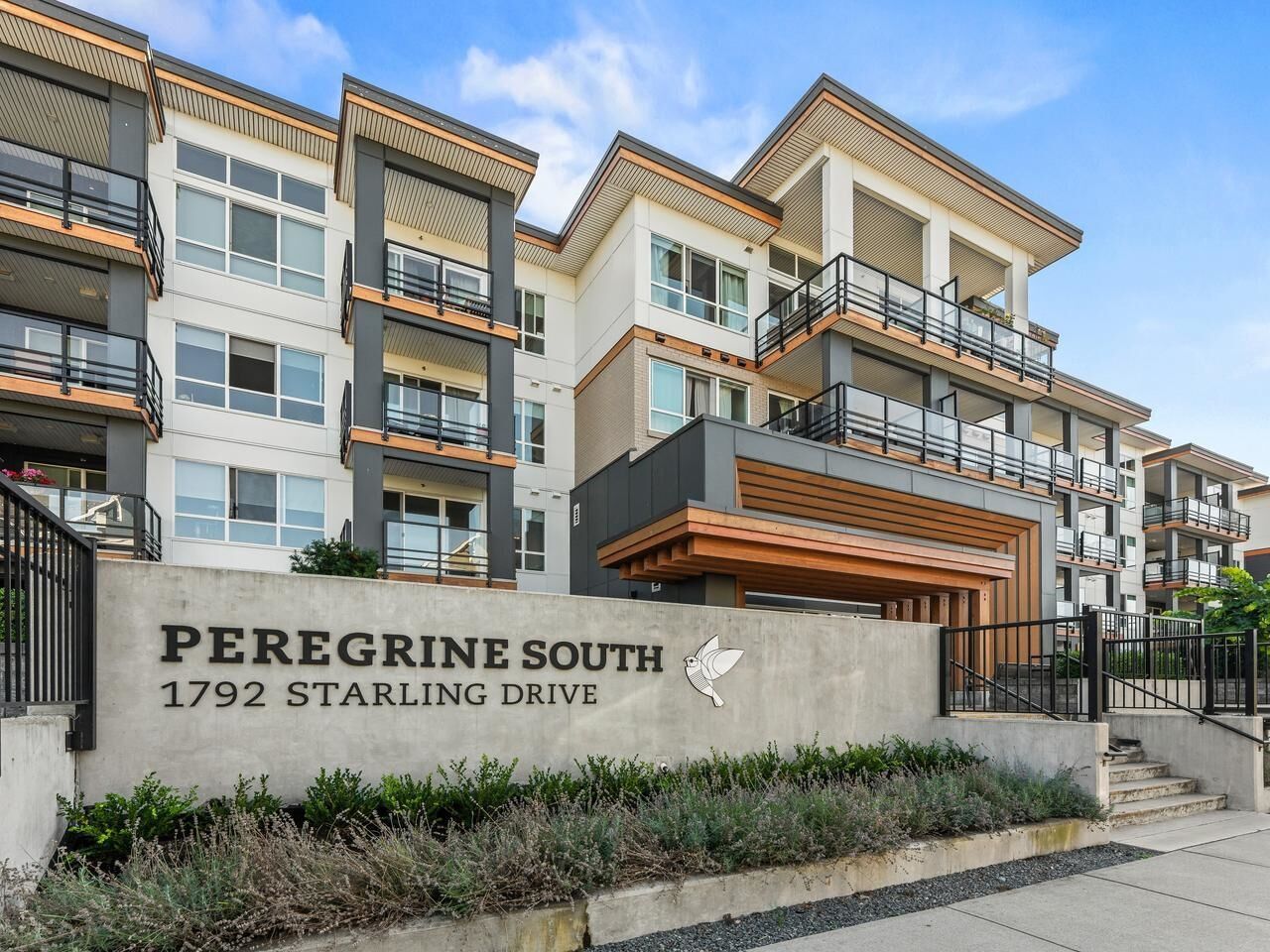 Property Photo: 1792 Starling Drive 214 BC V4M 0E4