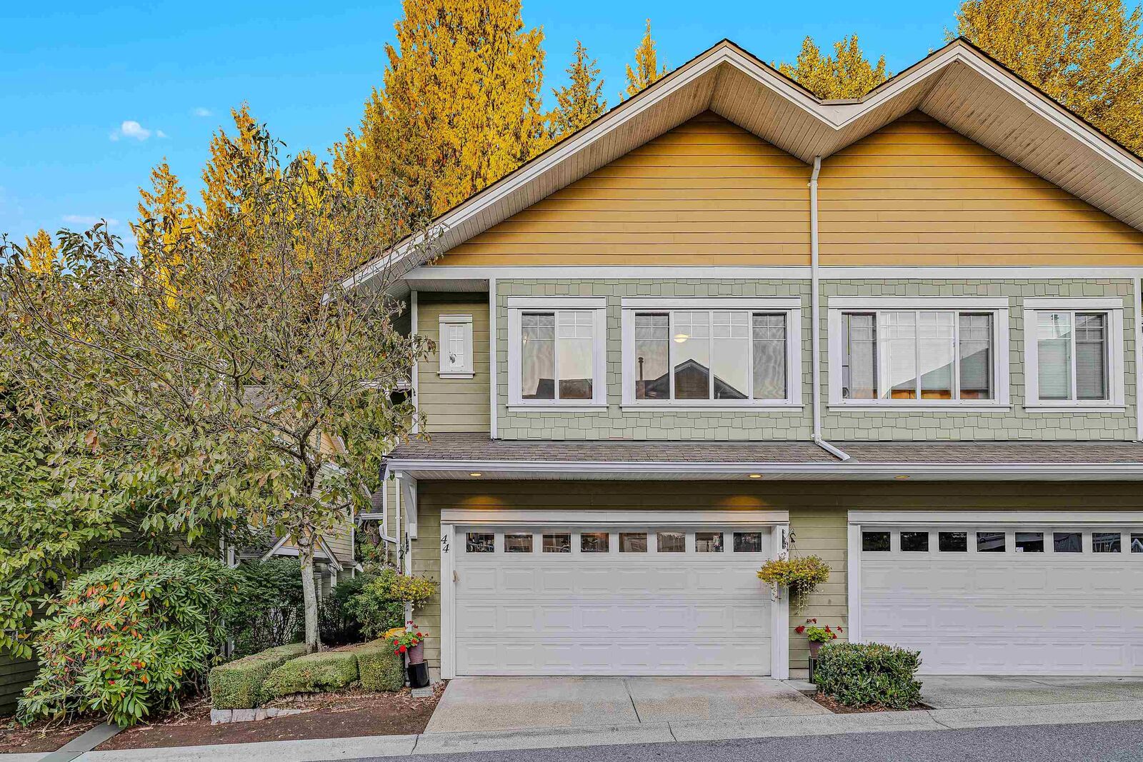 Property Photo:  6110 138th Street 44  BC V3X 3V6 