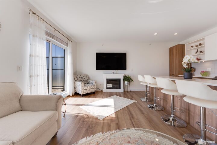 Property Photo:  20487 65 Avenue A502  BC V2Y 3K5 