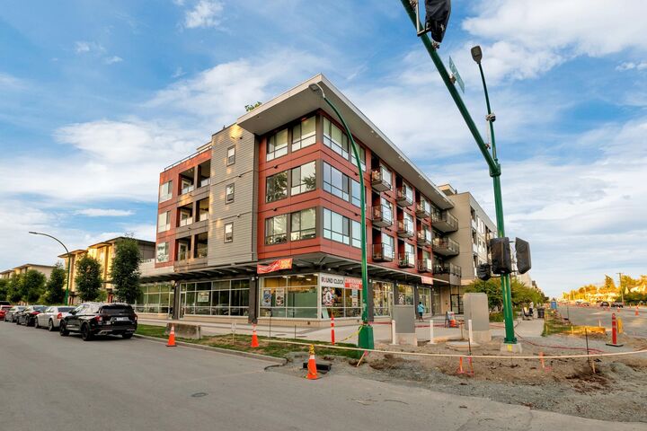 Property Photo:  18811 72 Avenue 214  BC V4N 6W7 