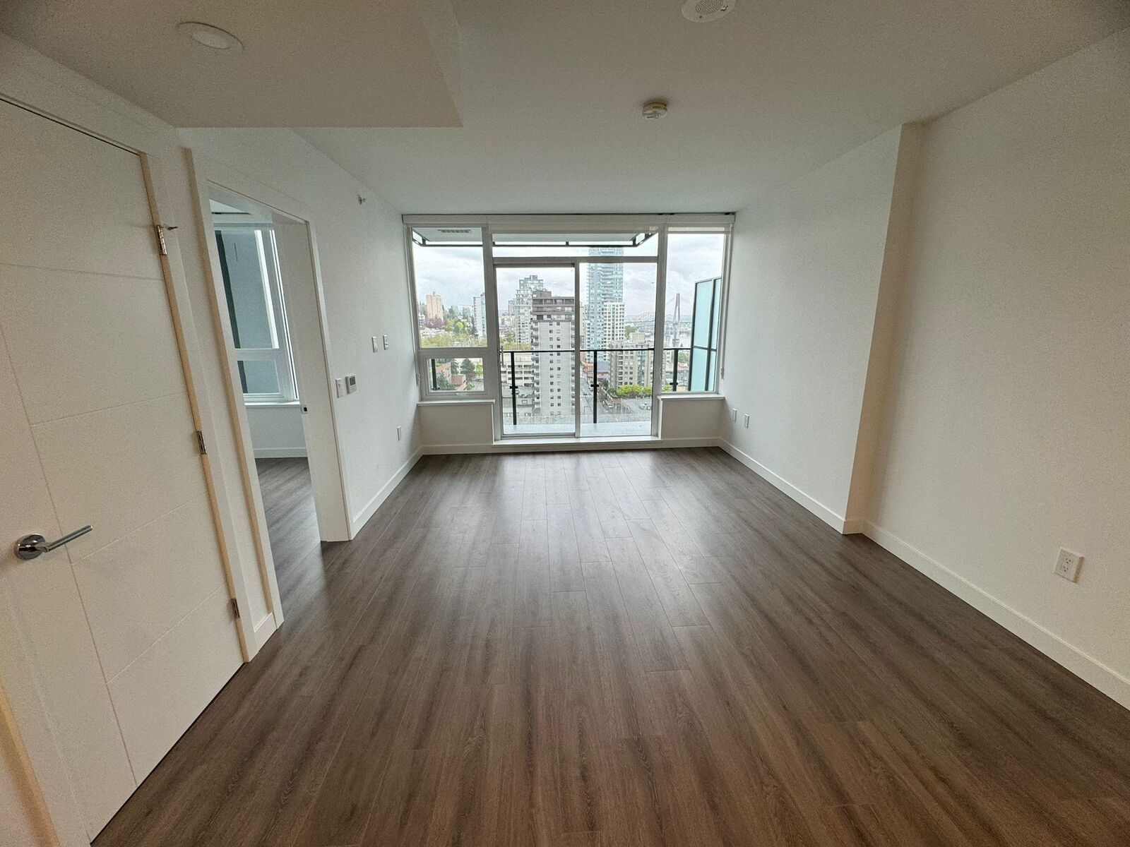Property Photo:  823 Carnarvon Street 2xxx  BC V3M 0N5 